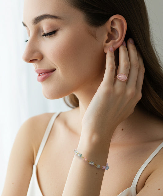 ブラジル産モルガナイト&アクアマリン ボタンカットブレスレット モルガナイトカボションリング Silver925 着用イメージ