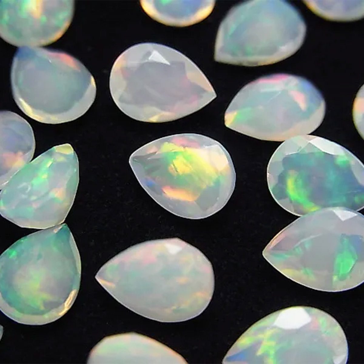 オパール｜10月誕生石