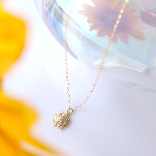 ヒマワリダイヤモンドネックレス Silver925 18KGP 天然ダイヤモンド ひまわりモチーフ