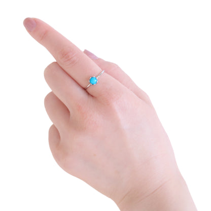 スリーピングビューティーターコイズリング着用イメージ Silver925仕上げ