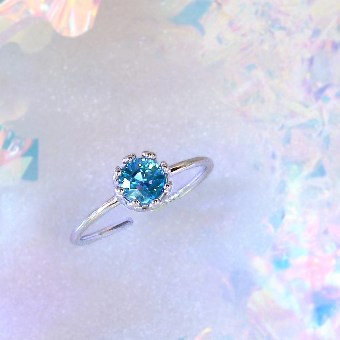 12月誕生石ブルージルコンファセットカットリング Silver925 カンボジア産 強い煌めき