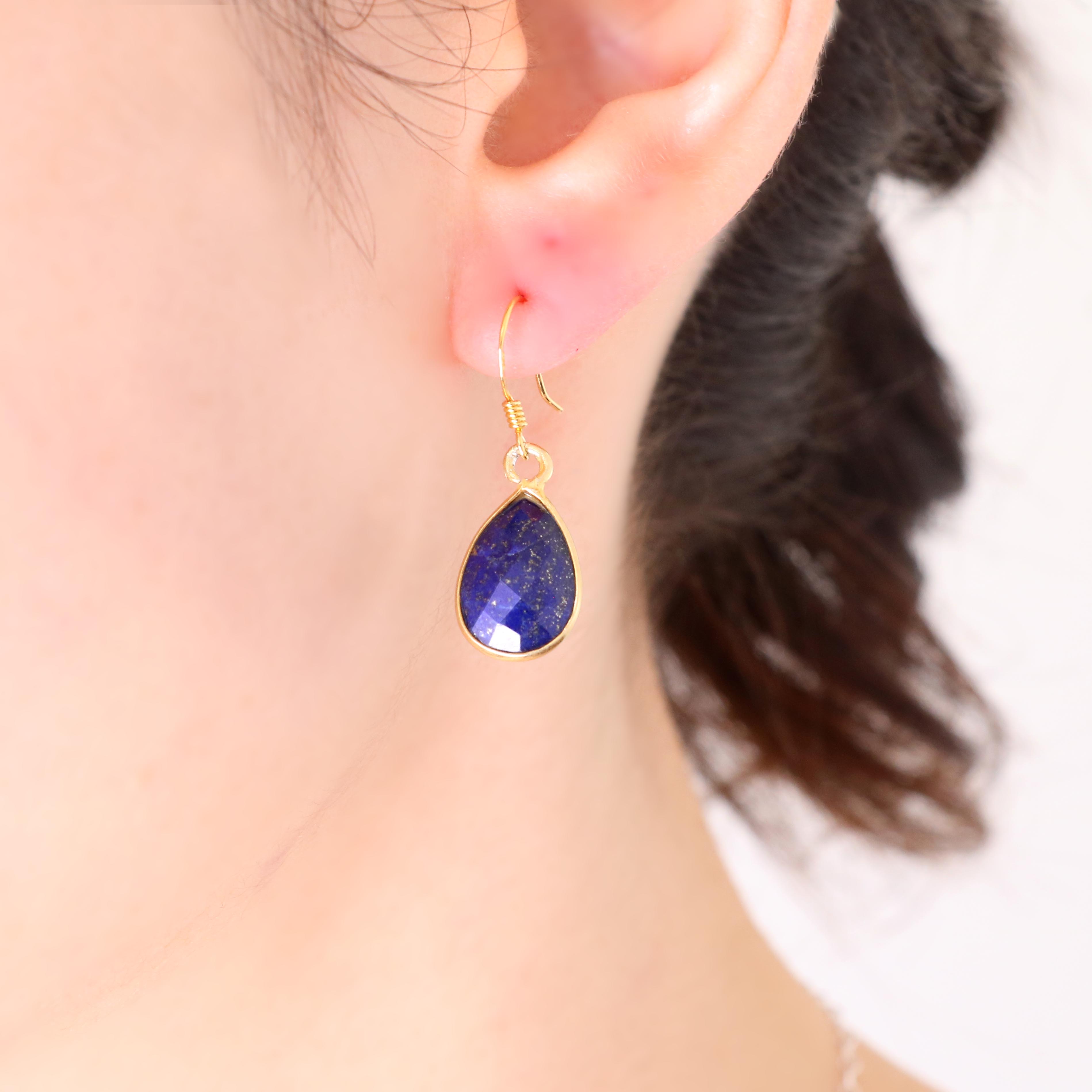 ラピスラズリ ファセットカット ペアシェイプ 一粒 大人ピアス 14kgf