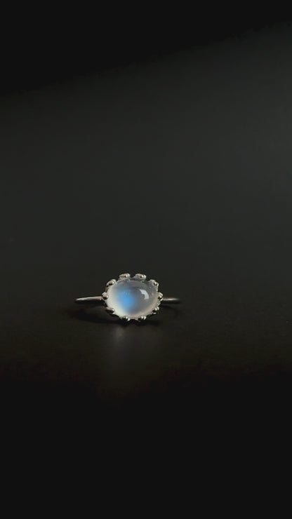 【6月誕生石】ロイヤルブルームーンストーンカボションカットリング｜Silver 925